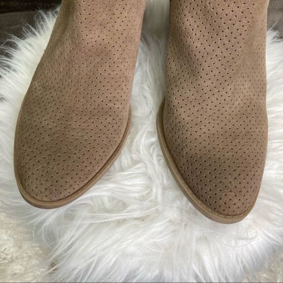 Dolce Vita Janie Perforated Ankle Boots Dark Taupe Suede Booties - Picture 6 of 11